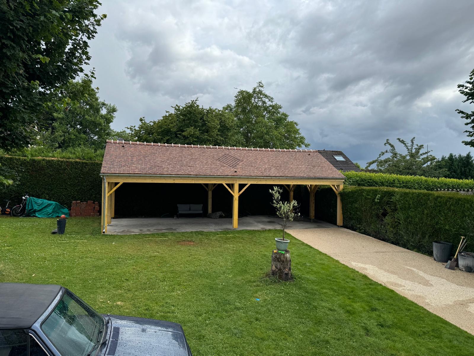 Carport terminé à Saint-Pathus Seine-et-Marne — réalisation Urbalandes